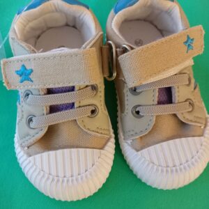 KMC Footwear7