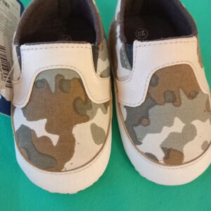 KMC Footwear11