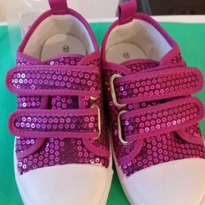 KMC Footwear14