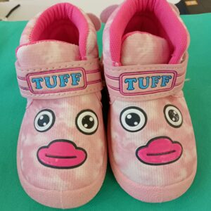 Girls shoes